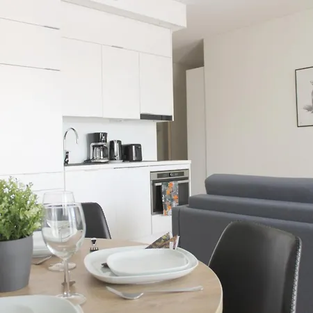 Forenom Serviced Apartments Rovaniemi Valtakatu Eksteriør billede